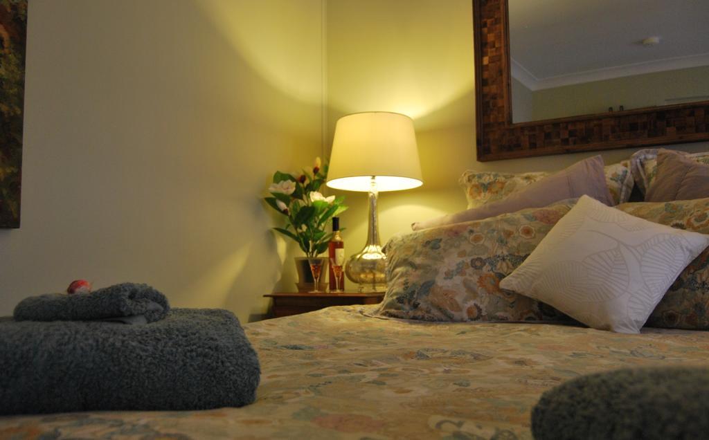 Cutmore Cottages - Meurants Manor Stanhope Gardens Bilik gambar